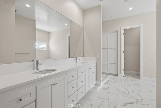 16513 Starview Court, Bakersfield, CA 93314