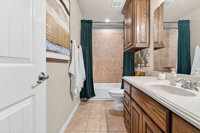 125 Miramar Circle, Weatherford, TX 76085