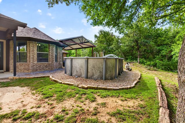 125 Miramar Circle, Weatherford, TX 76085