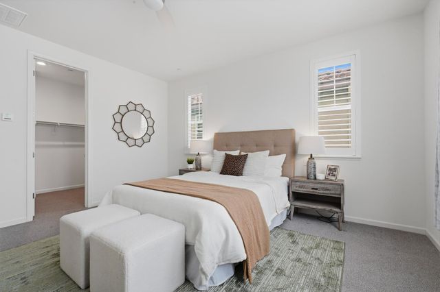 207 Alboran Sea Cir, Sacramento, CA 95834