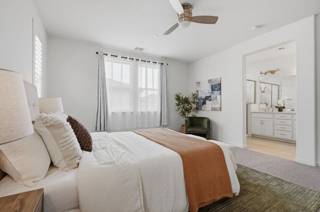 207 Alboran Sea Cir, Sacramento, CA 95834