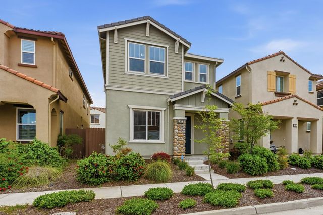 207 Alboran Sea Cir, Sacramento, CA 95834