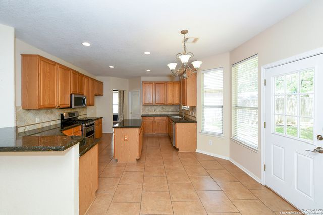 26048 stone, San Antonio, TX 78260