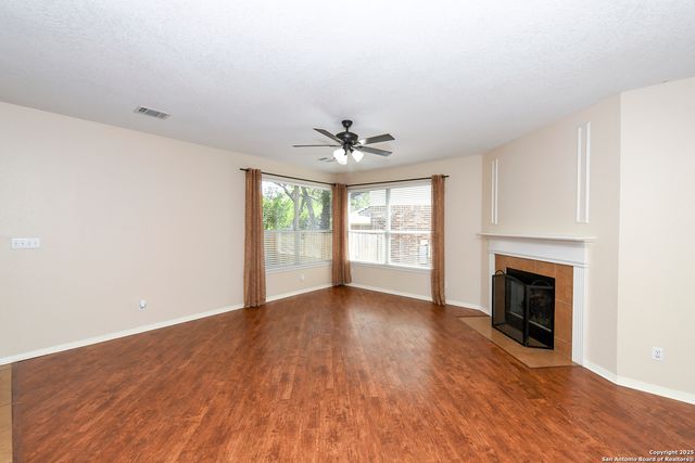 26048 stone, San Antonio, TX 78260