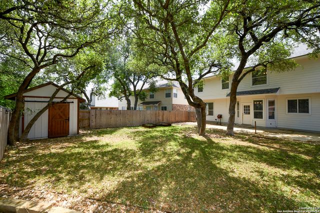 26048 stone, San Antonio, TX 78260