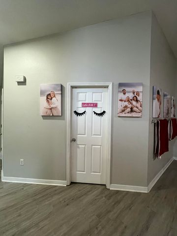 9726 Parker Lake Circle, Navarre, FL 32566