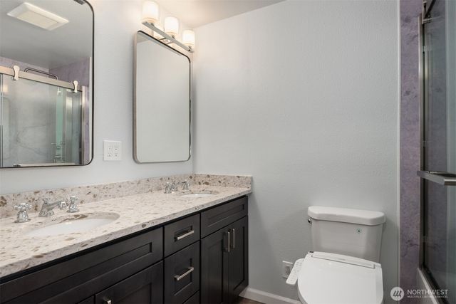 26205 14th Avenue S, Des Moines, WA 98198