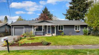 26205 14th Avenue S, Des Moines, WA 98198