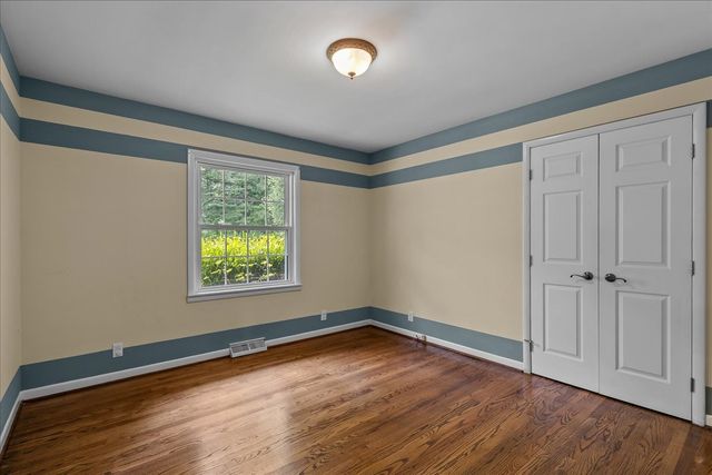 1002 Allenwood Dr, Ashland City, TN 37015