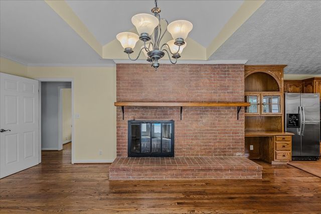 1002 Allenwood Dr, Ashland City, TN 37015