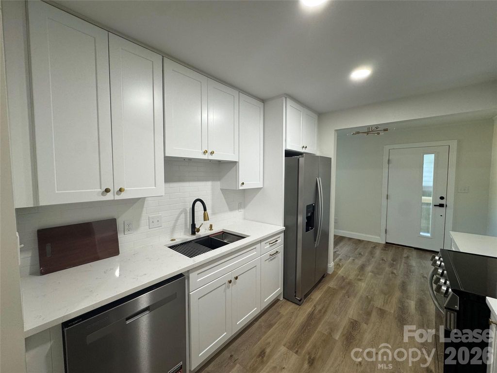 1802 Academy Street, Charlotte, NC 28205