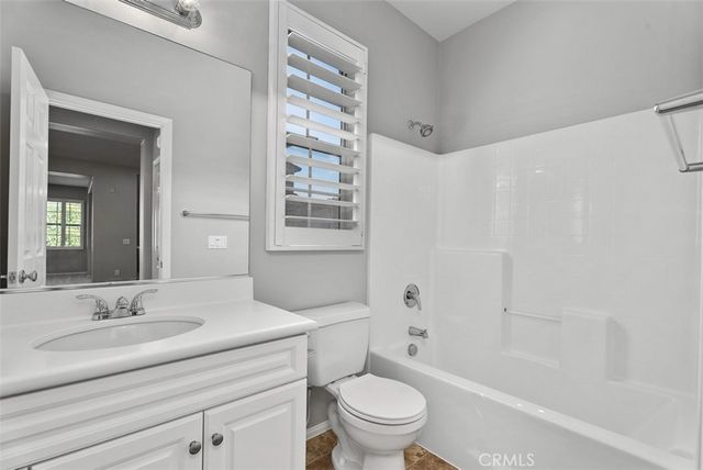 117 Silverado, Irvine, CA 92618