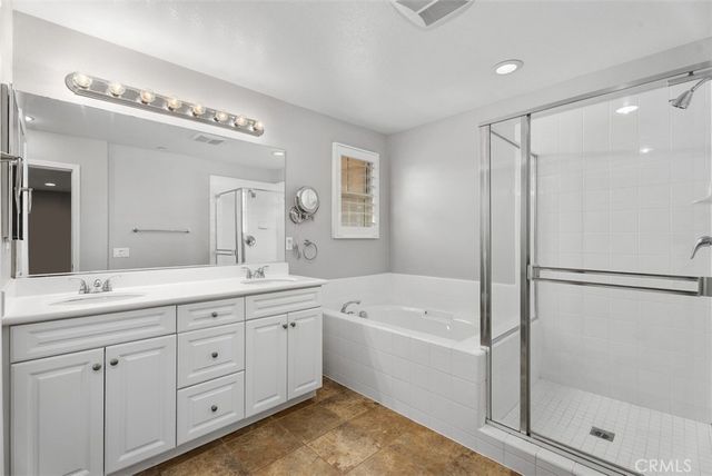 117 Silverado, Irvine, CA 92618