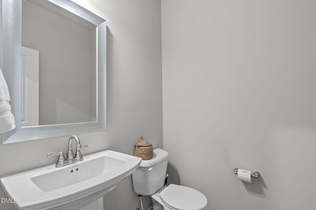 361 W Copenhaver Drive, Clayton, NC 27527