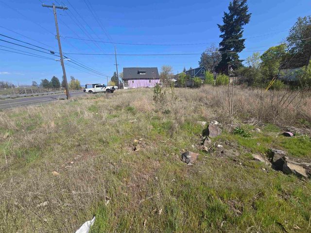 812 E 5th Ave, Spokane, WA 99202