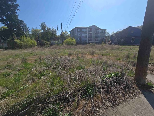 812 E 5th Ave, Spokane, WA 99202
