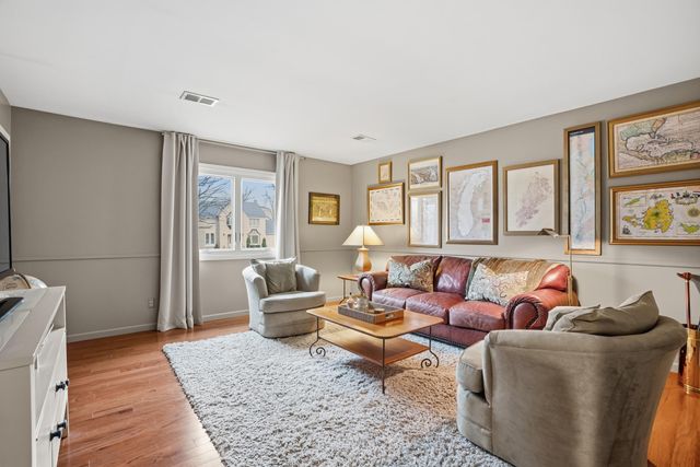 480 Ashford Lane, Valparaiso, IN 46385