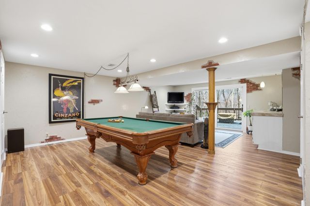 480 Ashford Lane, Valparaiso, IN 46385