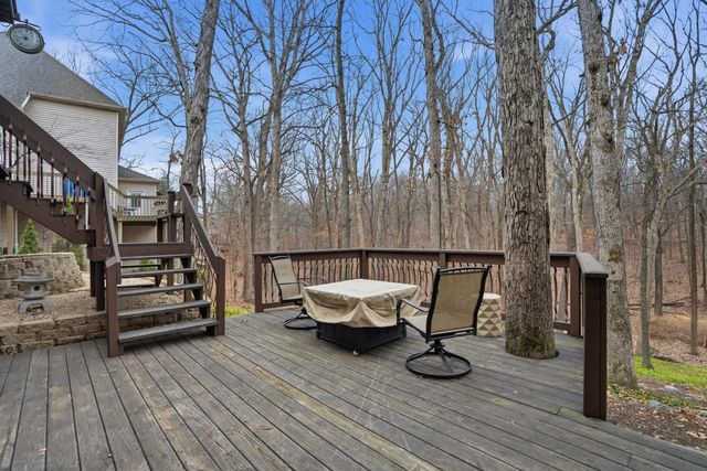 480 Ashford Lane, Valparaiso, IN 46385