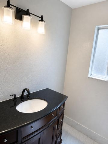 4556 Beechnut Way, Sacramento, CA 95823
