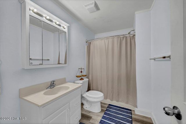 1107 Pine Grove Drive, Wilmington, NC 28409