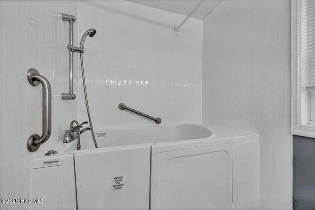 1107 Pine Grove Drive, Wilmington, NC 28409