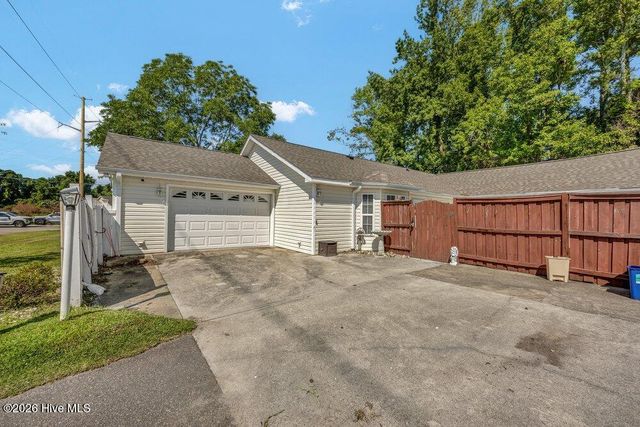 1107 Pine Grove Drive, Wilmington, NC 28409
