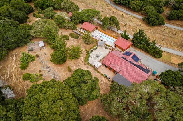 8697 Dyer Road, Salinas, CA 93907