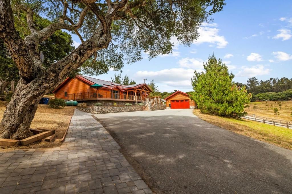 8697 Dyer Road, Salinas, CA 93907