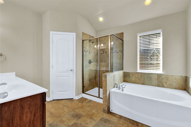 706 S Jupiter Road 905, Allen, TX 75002