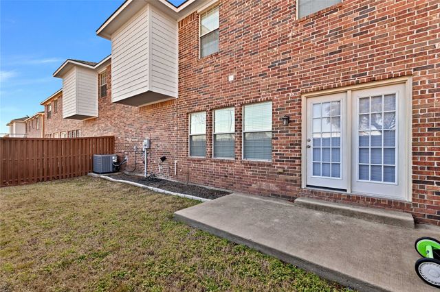706 S Jupiter Road 905, Allen, TX 75002