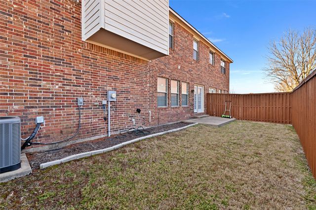 706 S Jupiter Road 905, Allen, TX 75002