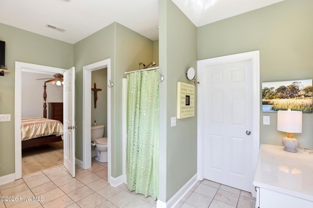 807 Factory Road, Hampstead, NC 28443
