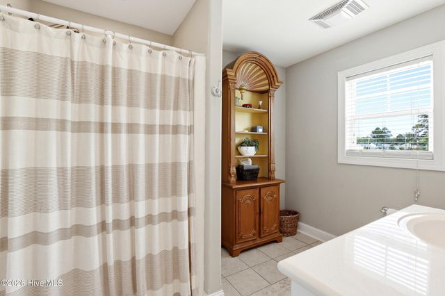 807 Factory Road, Hampstead, NC 28443