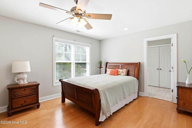 807 Factory Road, Hampstead, NC 28443