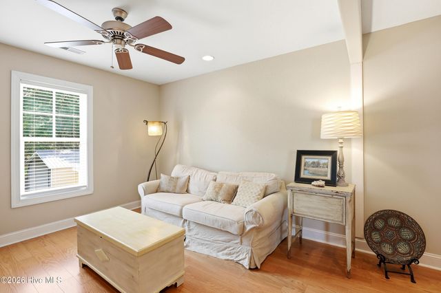 807 Factory Road, Hampstead, NC 28443