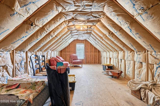 807 Factory Road, Hampstead, NC 28443
