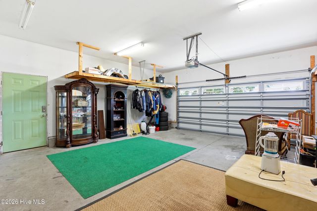 807 Factory Road, Hampstead, NC 28443