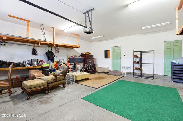 807 Factory Road, Hampstead, NC 28443