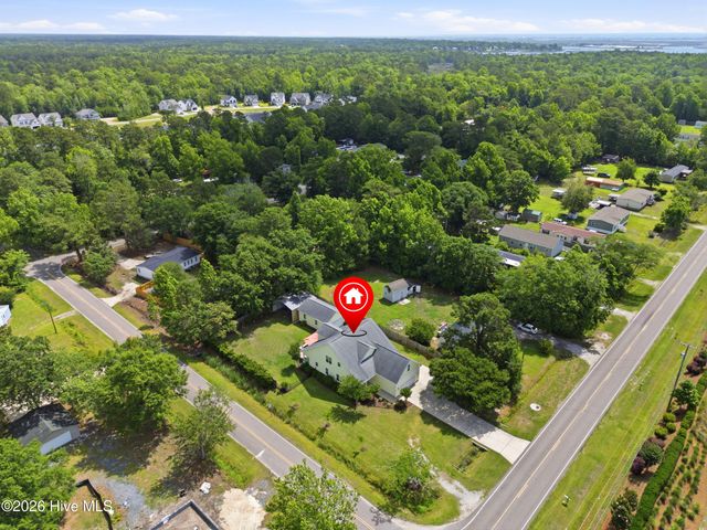 807 Factory Road, Hampstead, NC 28443