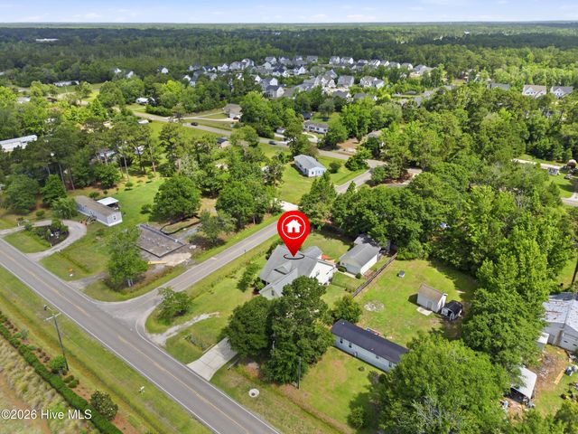 807 Factory Road, Hampstead, NC 28443