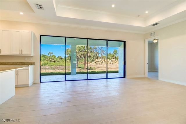 873 18th ST NE, Naples, FL 34120