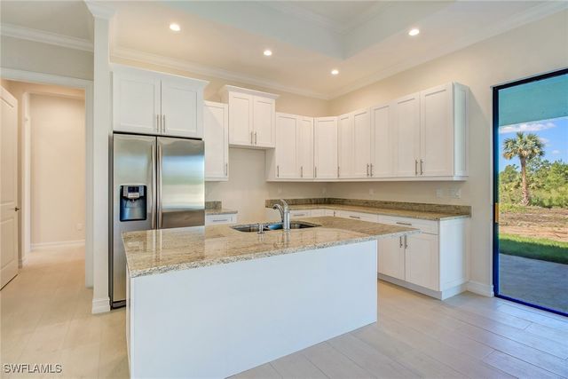 873 18th ST NE, Naples, FL 34120