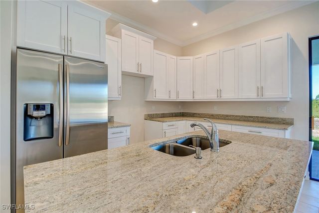 873 18th ST NE, Naples, FL 34120