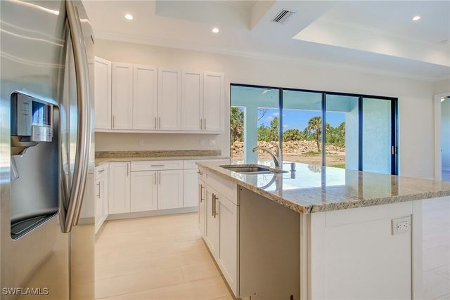 873 18th ST NE, Naples, FL 34120