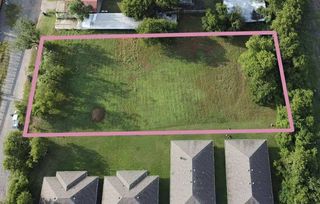 000 Casa Linda Drive, Ennis, TX 75119