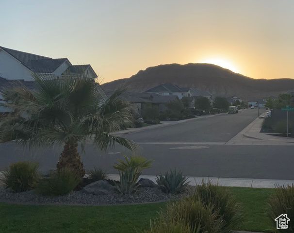 4346 S SECRETARIAT DR, Washington, UT 84780