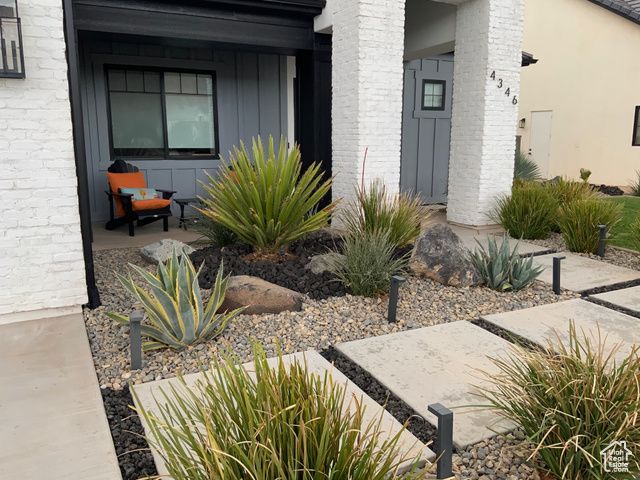 4346 S SECRETARIAT DR, Washington, UT 84780