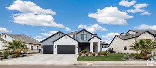 4346 S SECRETARIAT DR, Washington, UT 84780