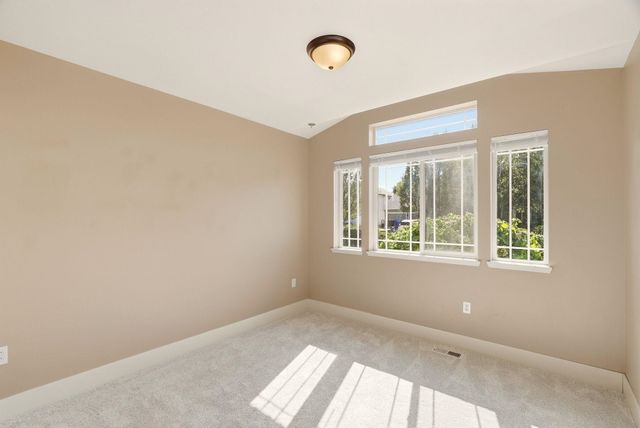 1111 S Newer Ct, Spokane Valley, WA 99037
